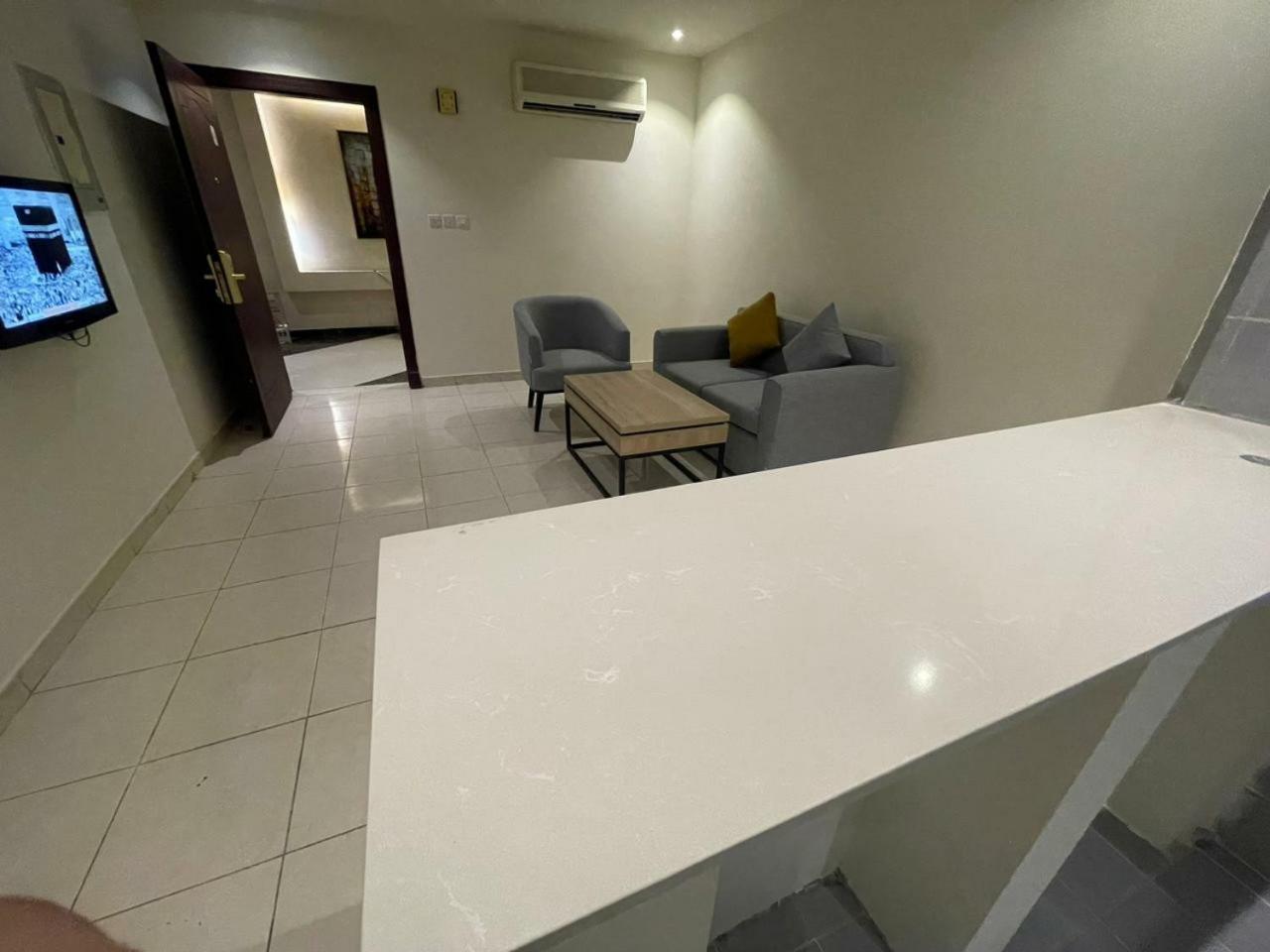 Towlan Khurais Riyadh Exterior photo